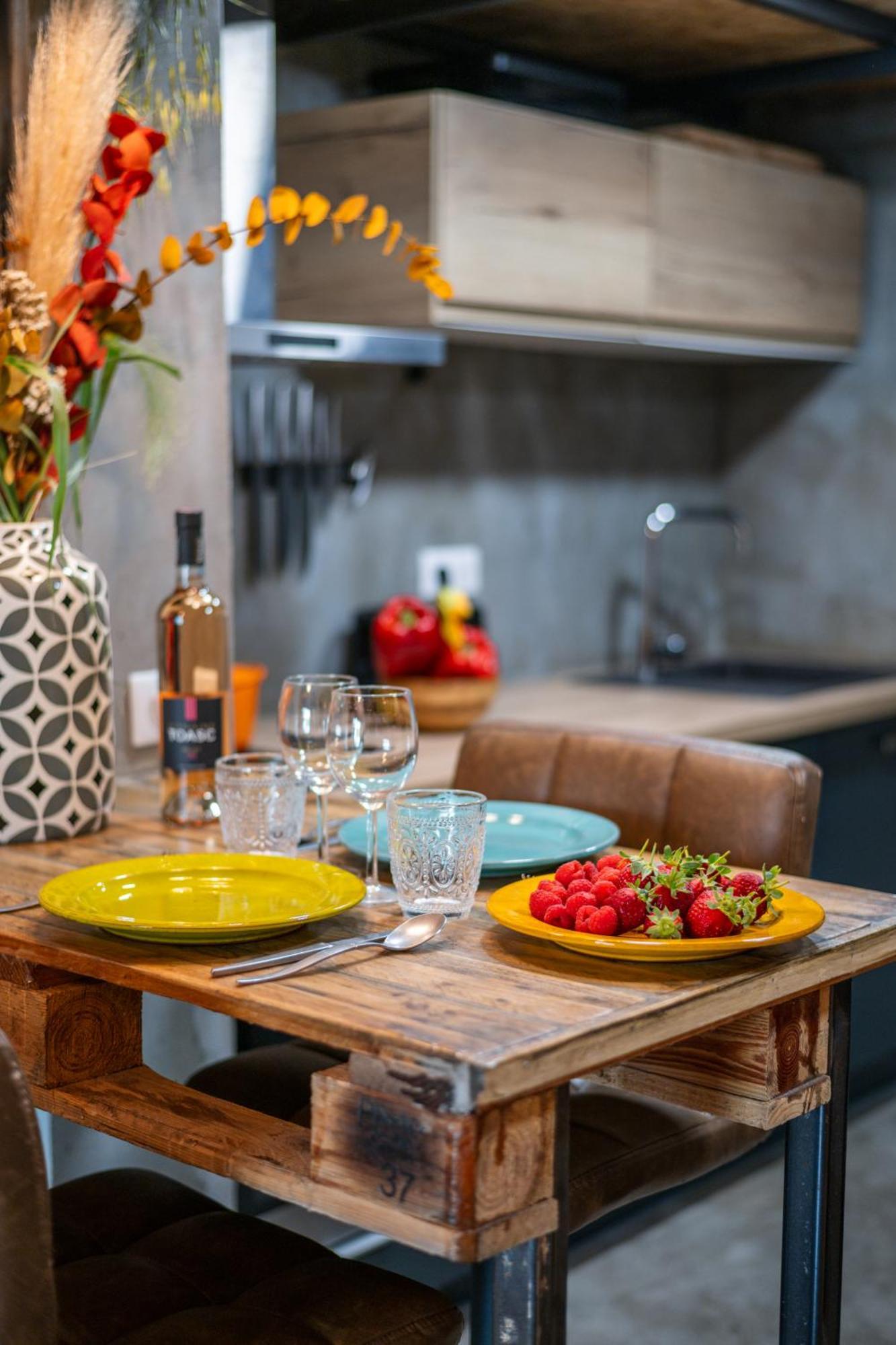 Le Loft - Un Voyage Urbain Au Coeur De La Ville นีซ ภายนอก รูปภาพ
