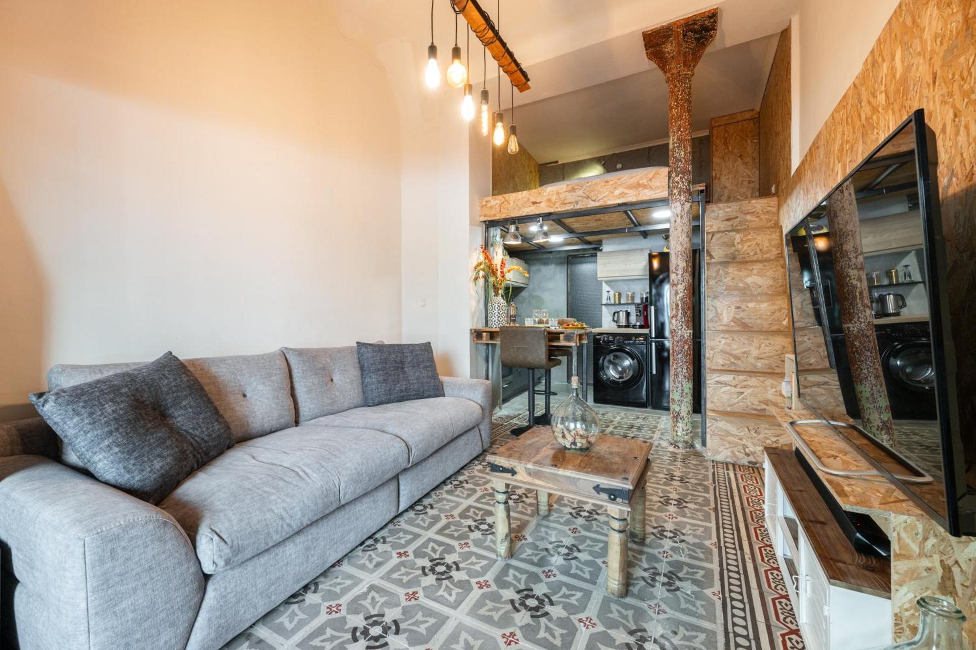 Le Loft - Un Voyage Urbain Au Coeur De La Ville นีซ ภายนอก รูปภาพ